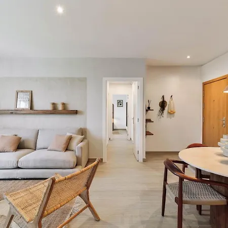 Sole - 2 Bedrooms In Poblenou *