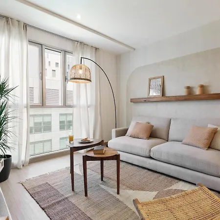 Sole - 2 Bedrooms In Poblenou Apartment